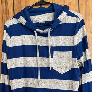 Men’s medium Aeropostale striped sweatshirt